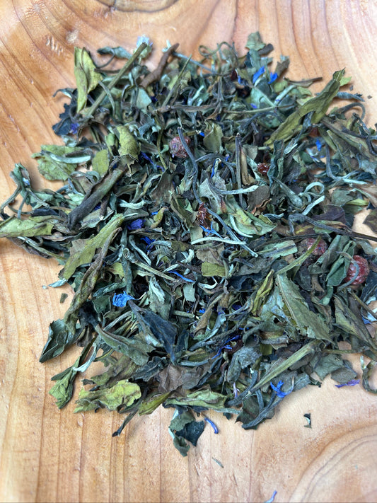 Cheers – White Tea Blend • Low Caffeine • Light & Joyful