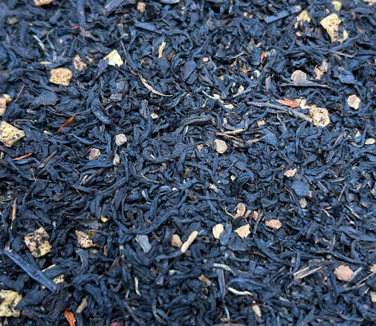 Vanilla Harvest – Black & Herbal Blend • Medium Caffeine • Smooth & Seasonal